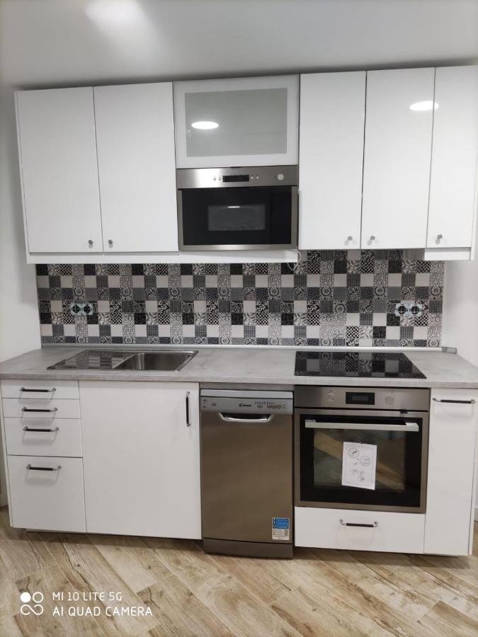 Feel At Home At Tamara Apartment - Two Steps To The Pool Торремолінос Екстер'єр фото
