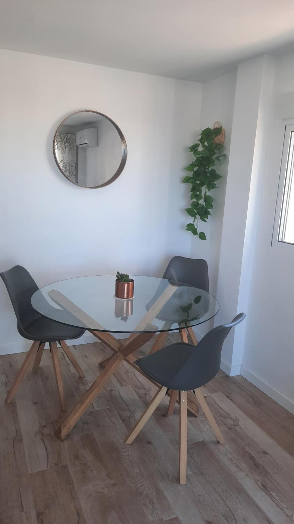 Feel At Home At Tamara Apartment - Two Steps To The Pool Торремолінос Екстер'єр фото